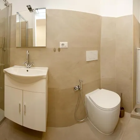 Apartment Mg
